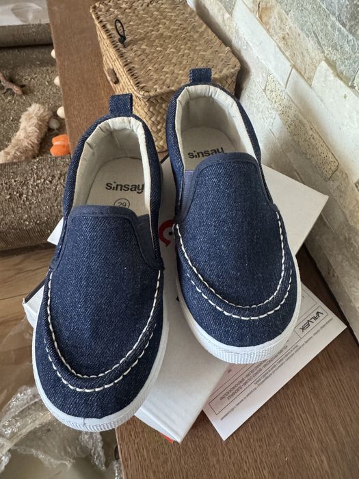 Trampki wsuwane buciki dla chlopca rozmiar 29