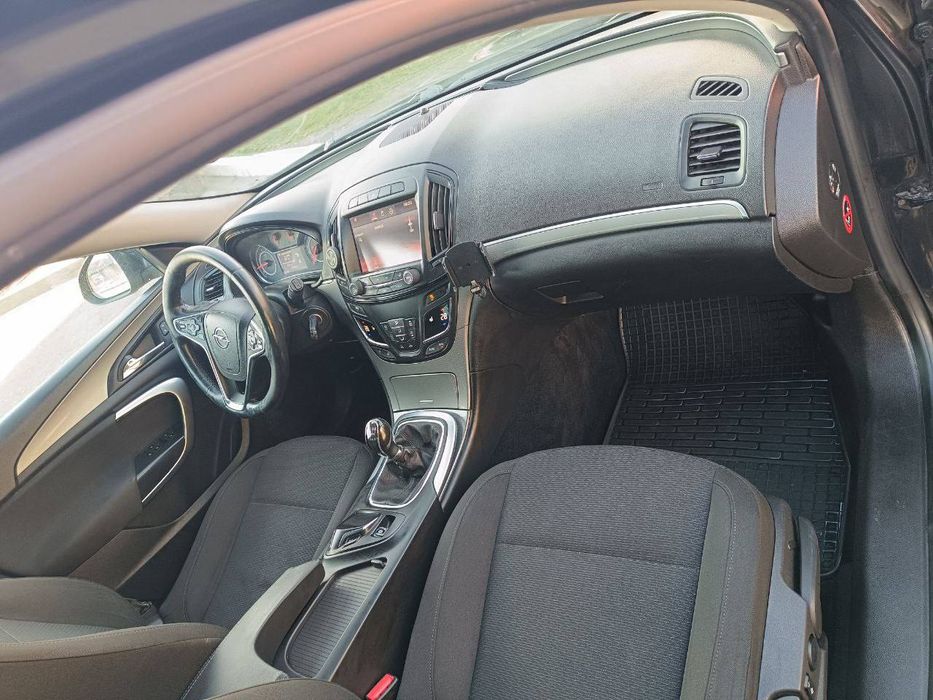 Продам opel insignia