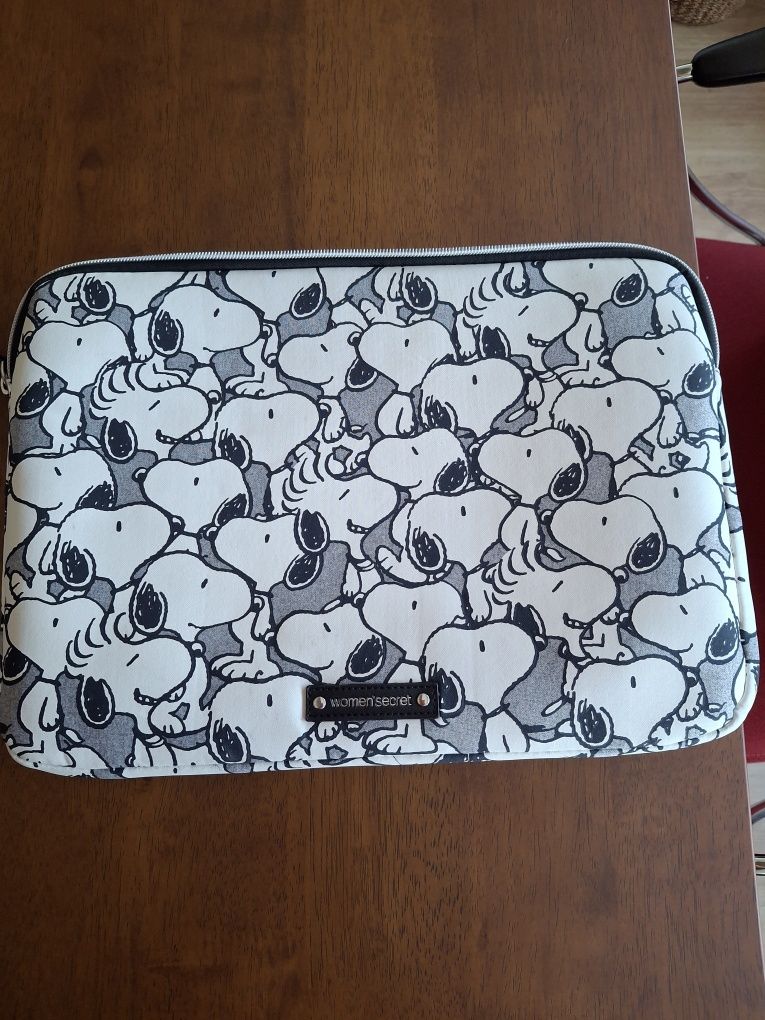 Capa para portátil Snoopy
