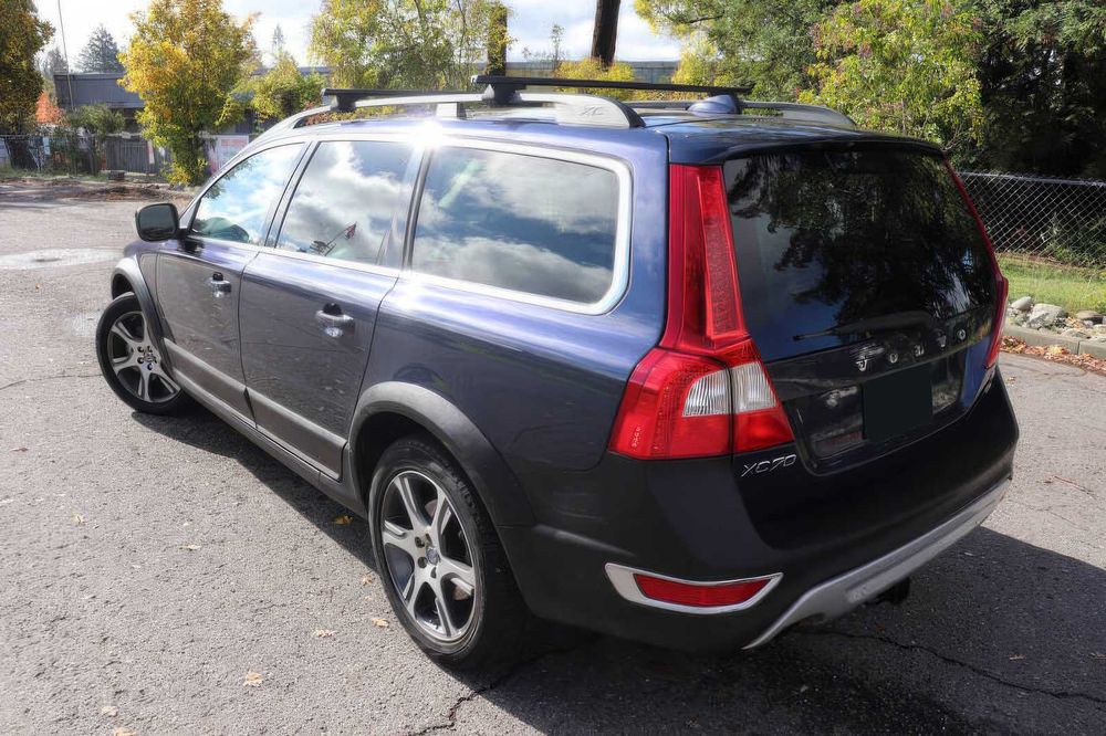 Volvo XC70 T6 Premier Plus      2013