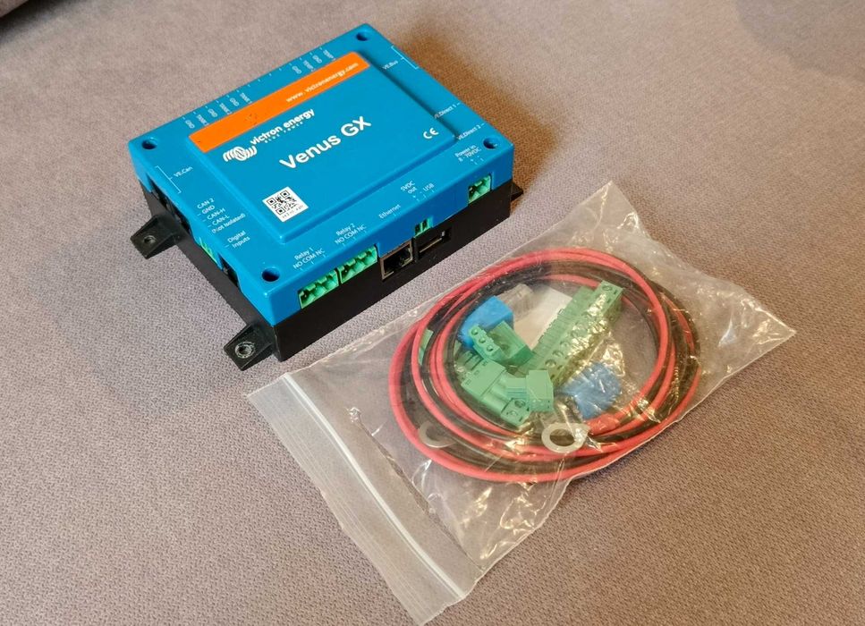 Victron Venus GX + komplet wtyczek – w pełni sprawny