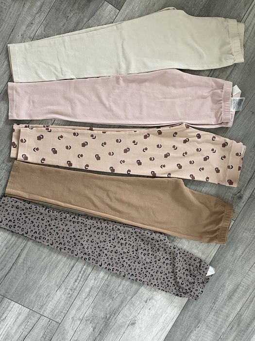 Zestaw ubranek H&M Reserved 116 legginsy bluza z kapturem paczka beż