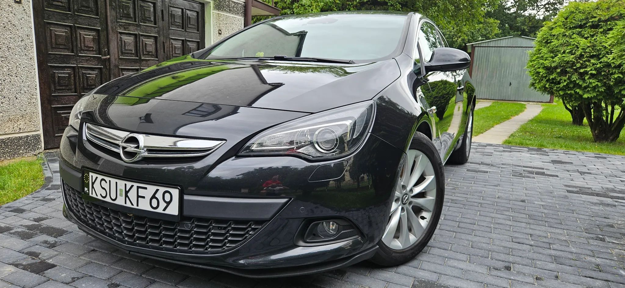 Opel Astra Opel Astra J GTC Sport 1.6 Turbo 180KM