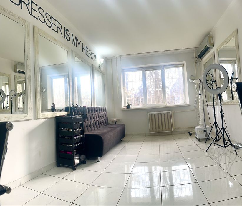 Аренда салона 173 квартал, оборорудование,  отл сост