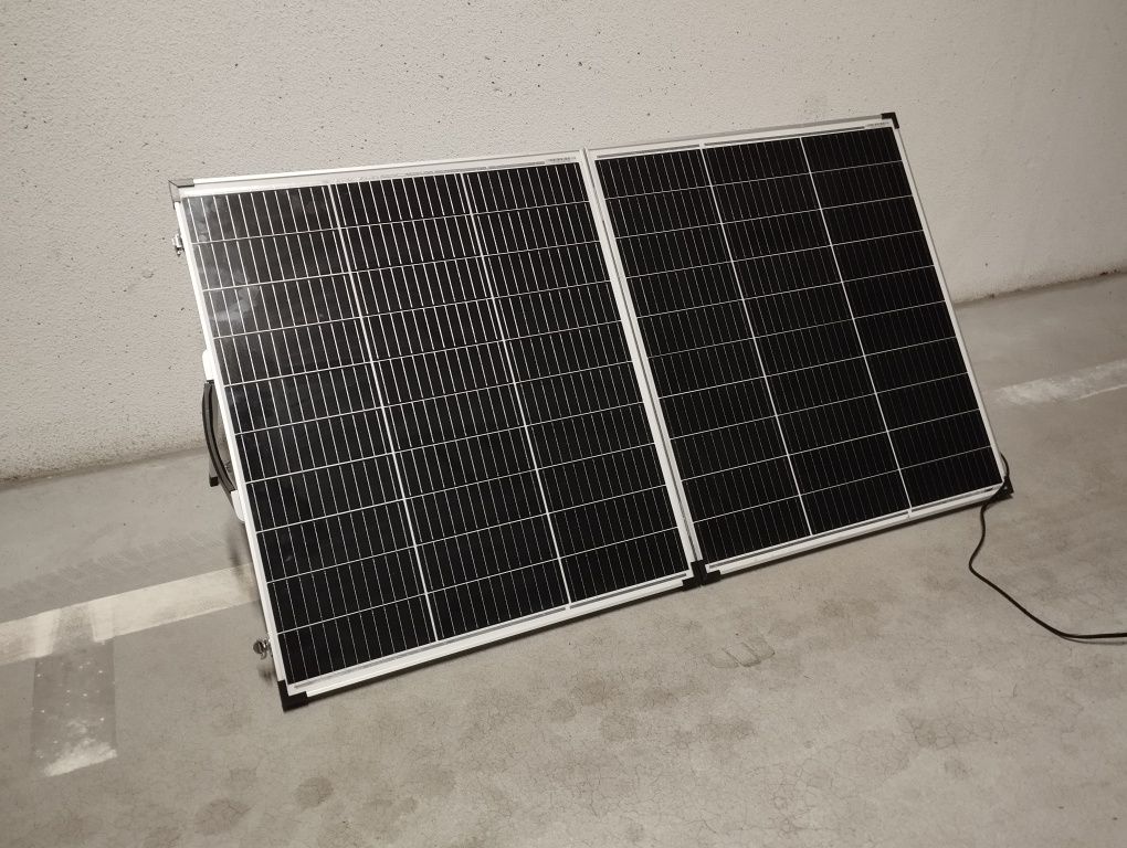 Turystyczny Panel Solarny z regulatorem Dokio FSP-200M