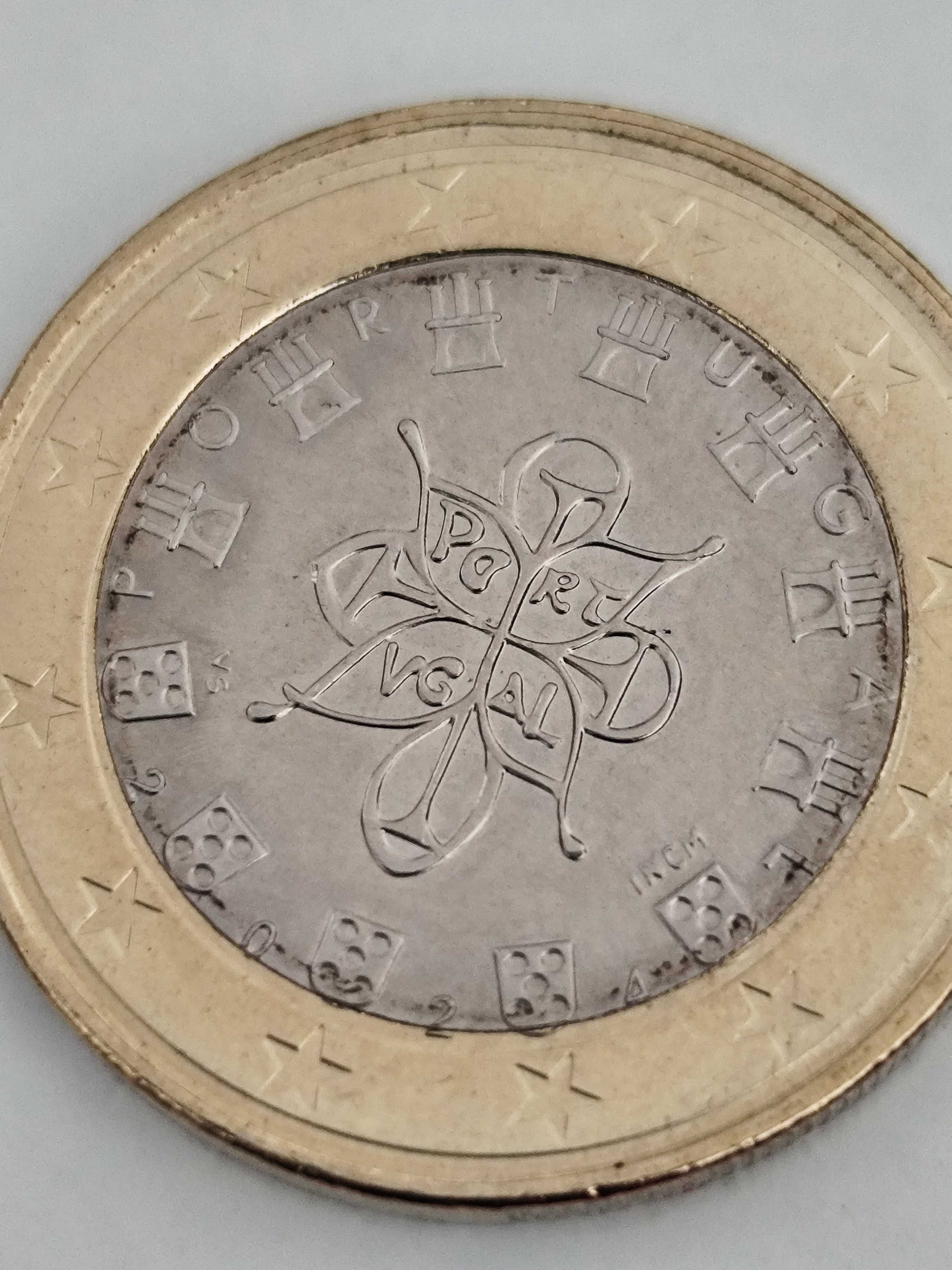 Moeda de Portugal 1€ ano 2024 com defeito nos n.s 2 e 4
