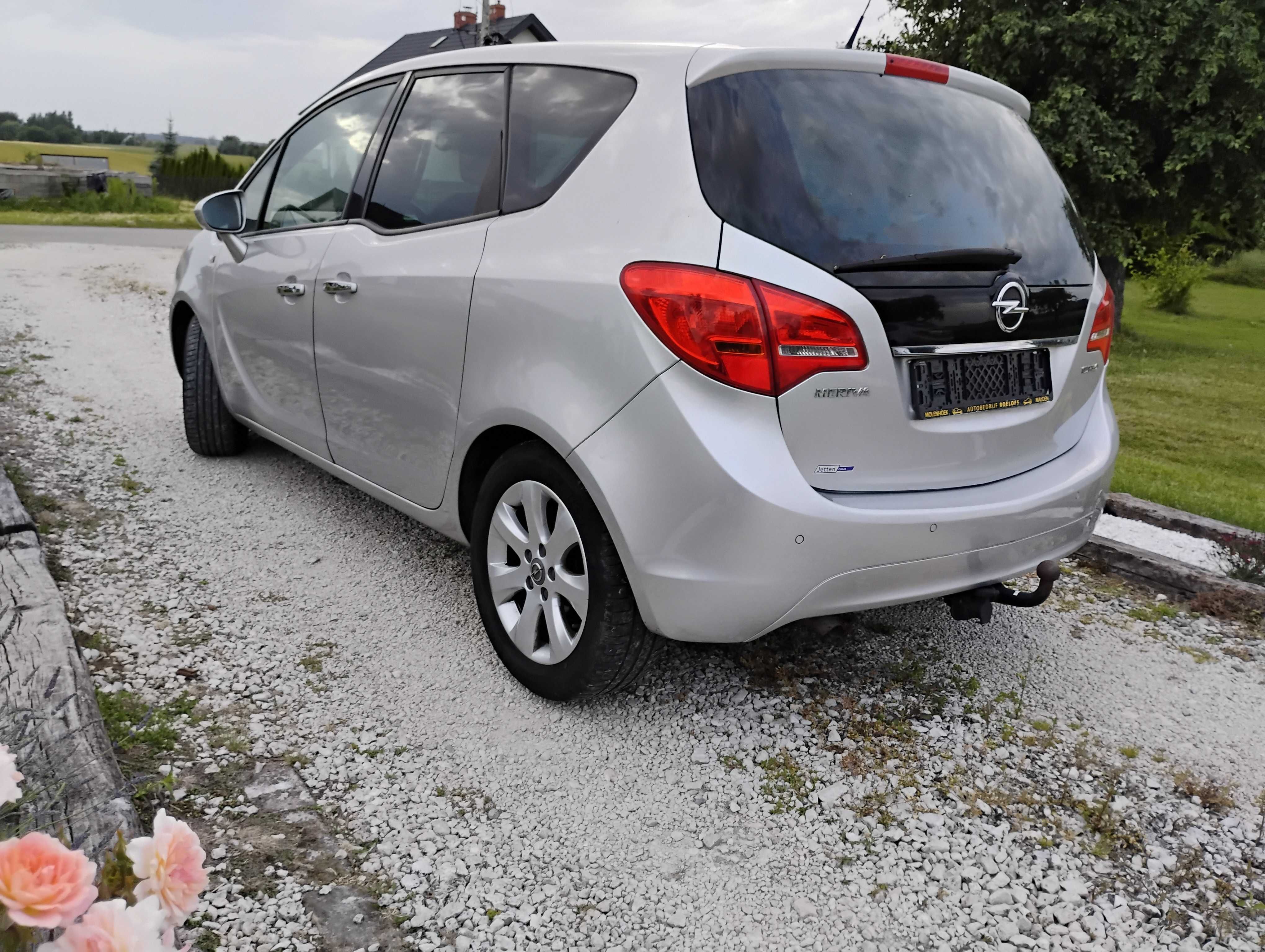 Opel Meriva 1.4b 120km Cosmo Bogata wersja Zadbana