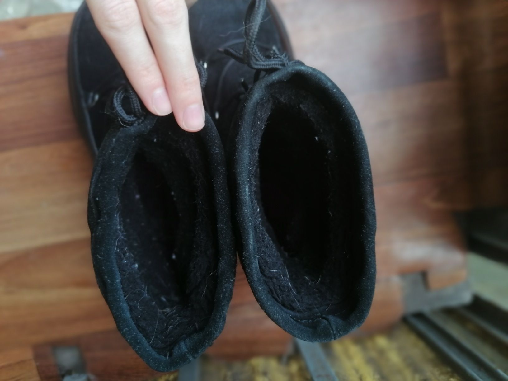 Зимове взуття, сапожки, ботинки зимові, валенки, уггі, ugg, луноходи