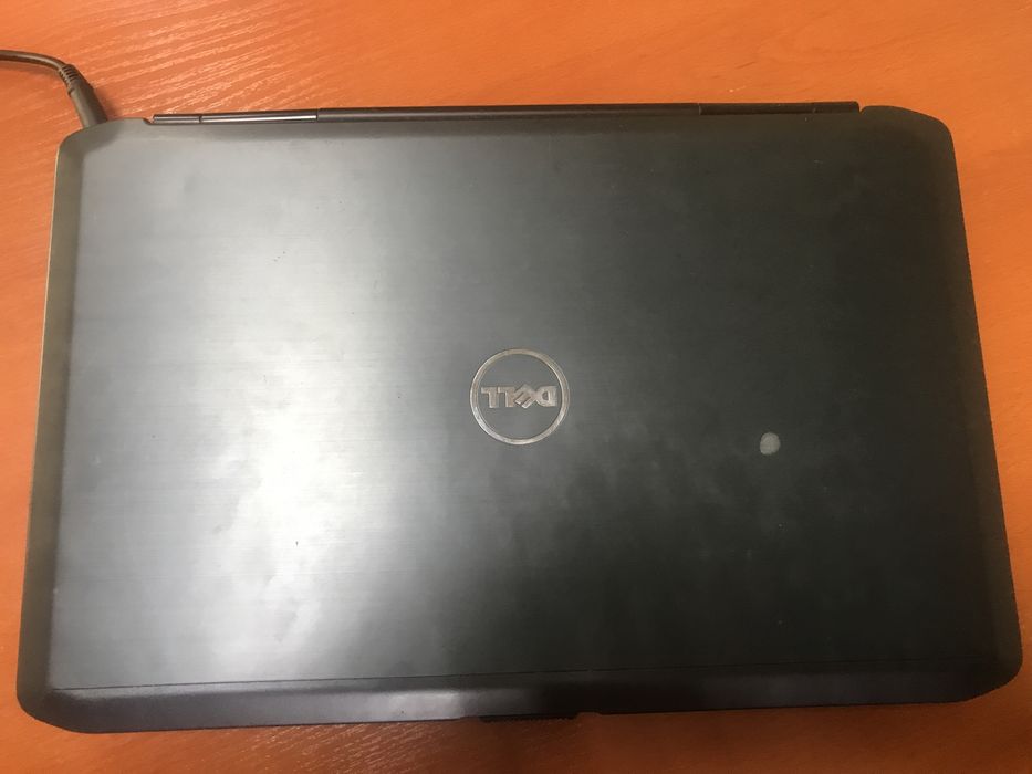 Ноутбук dell latitude E5530