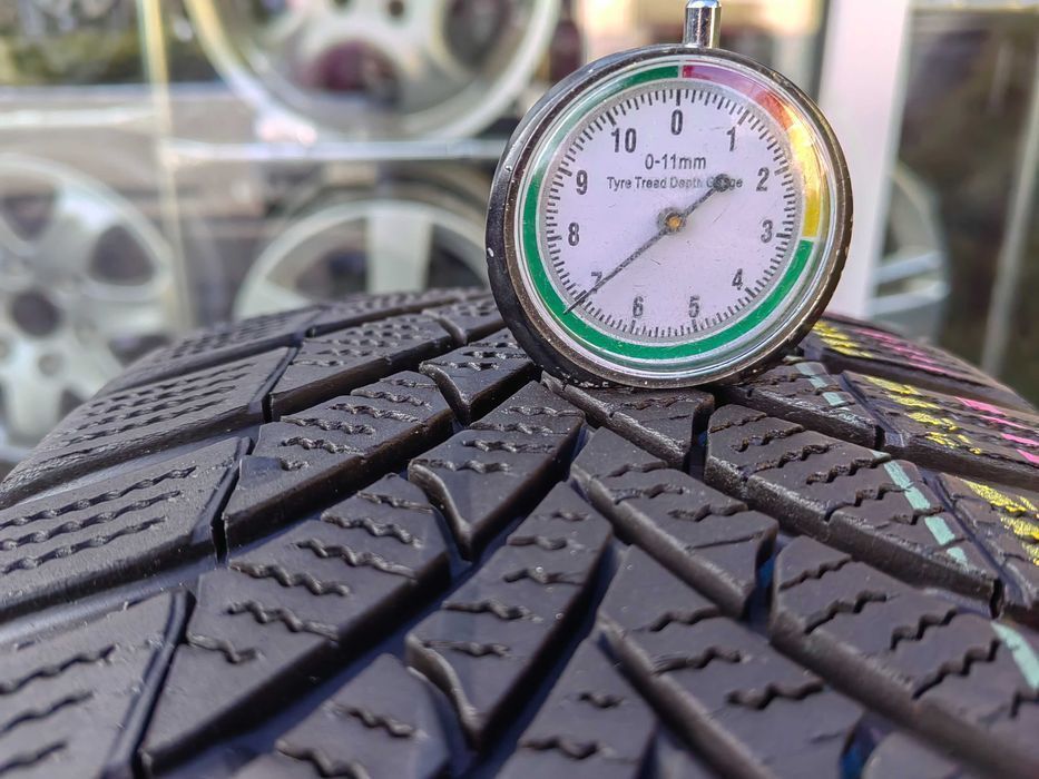 205/60R16 96H  Semperit Speed Grip 5 opona pojedyncza zimowa