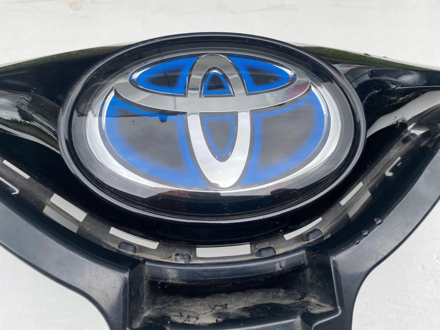 ATRAPA Toyota CHR przed lift hybryda  radar