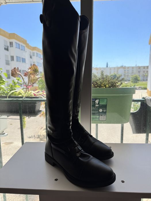 Vendo botas de montar a cavalo usadas 2 vezes, HORKA