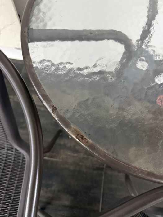 Mesa exterior 60x60x70cm com 2 cadeiras