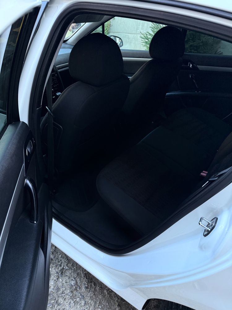 Peugeot 407 2010 1.6 HDi дизель біла Пежо Taxi