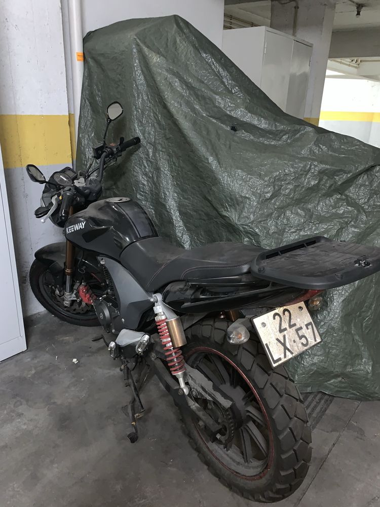 Mota Keeway RKV 125 ano 2011 de Garagem