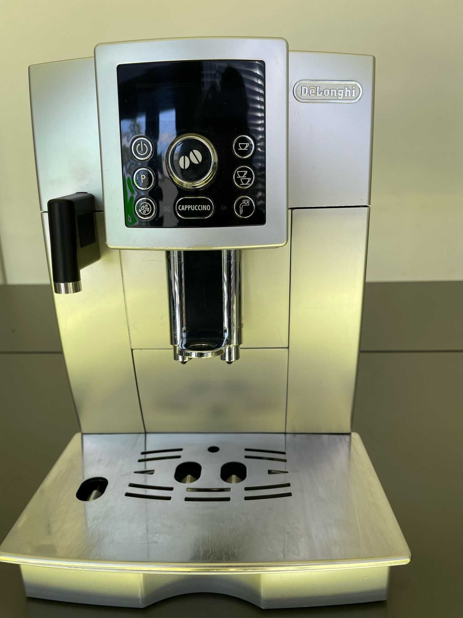 Ekspres do kawy DELONGHI - 100% sprawny! super niezawodny.
