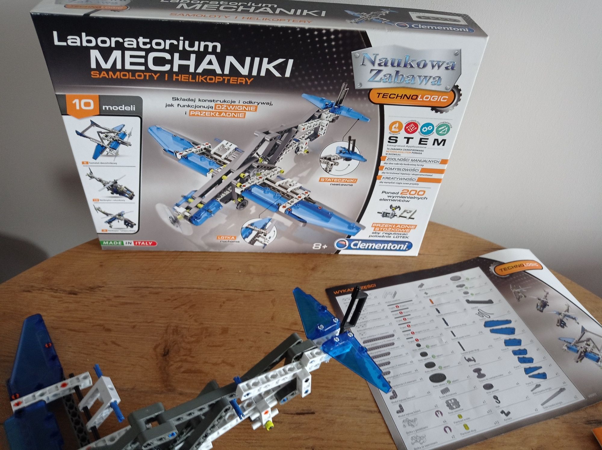 Laboratorium mechaniki samoloty i helikoptery / klocki LEGO