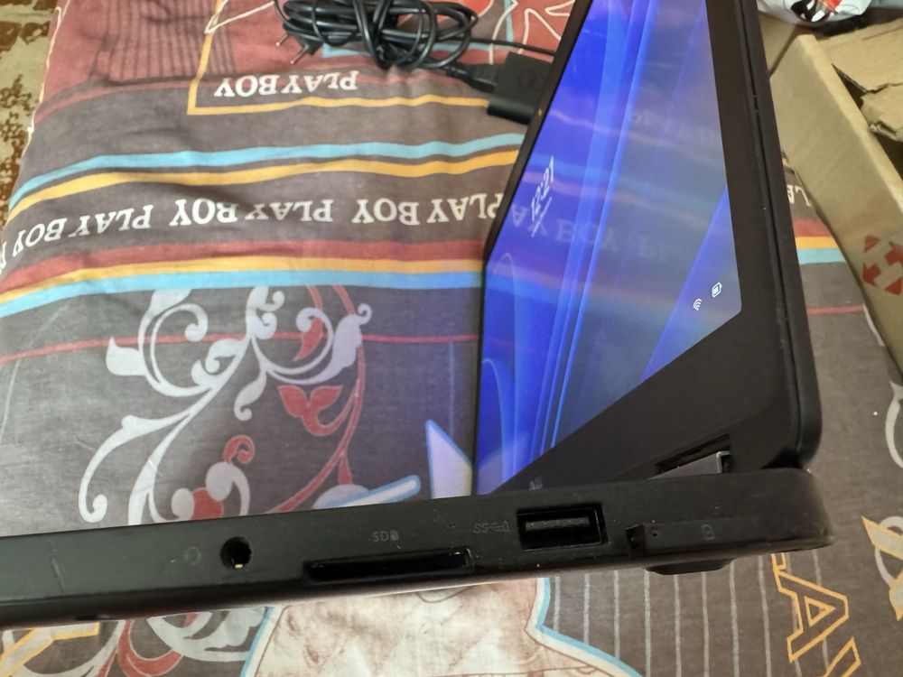 Ноутбуке DELL LATITUDE E7470 + LTE