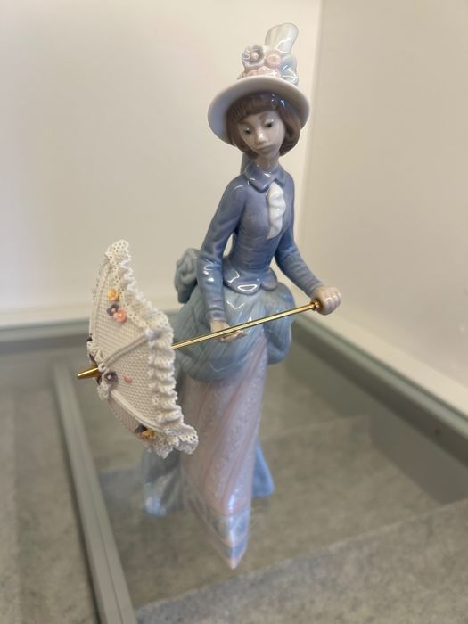 Lladró - Afternoon Stroll - 5686