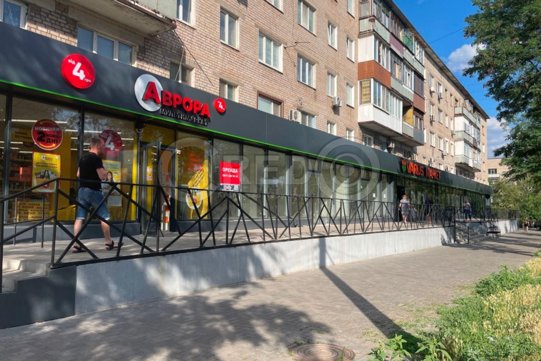 Оренда магазину на "Роковатій"