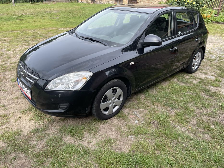 Kia Ceed 1.6 crdi uszkodzony