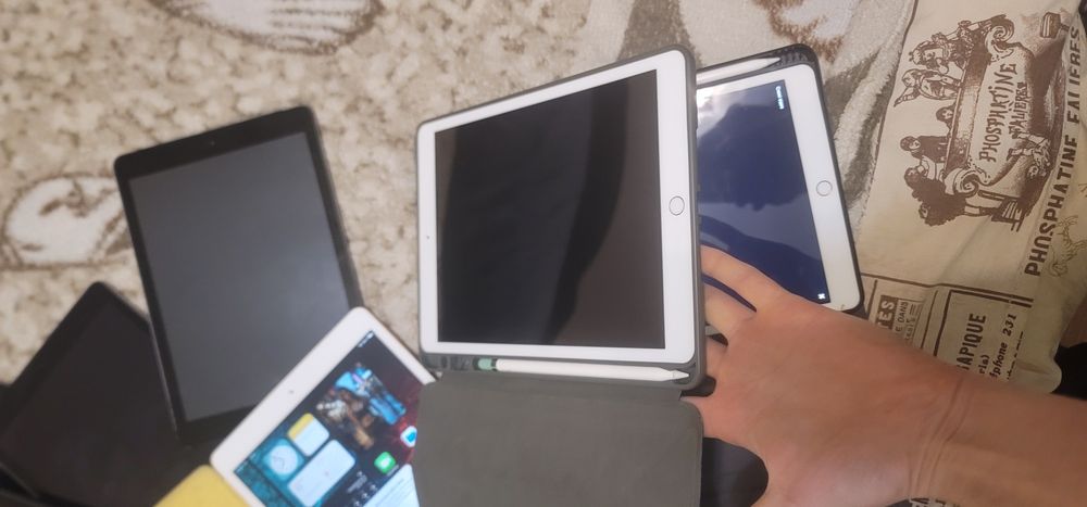 Планшети ipad ціни від 1000грн