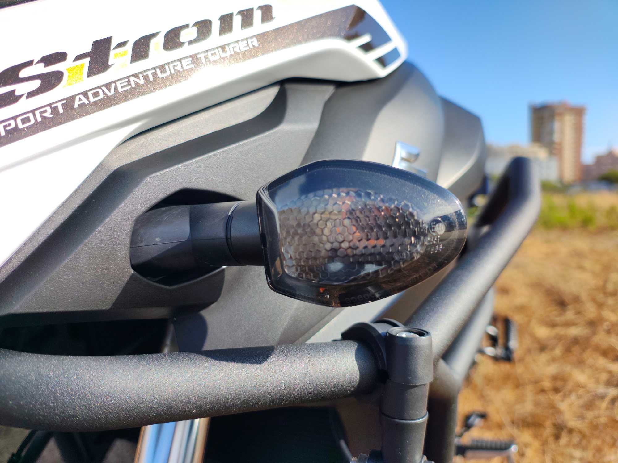 Suzuki V-Strom 650 XT - com garantia de fábrica
