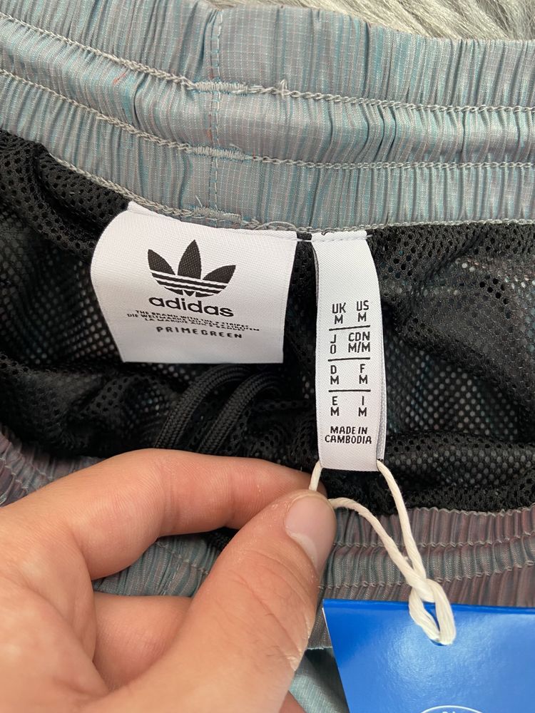 Новий костюм Adidas