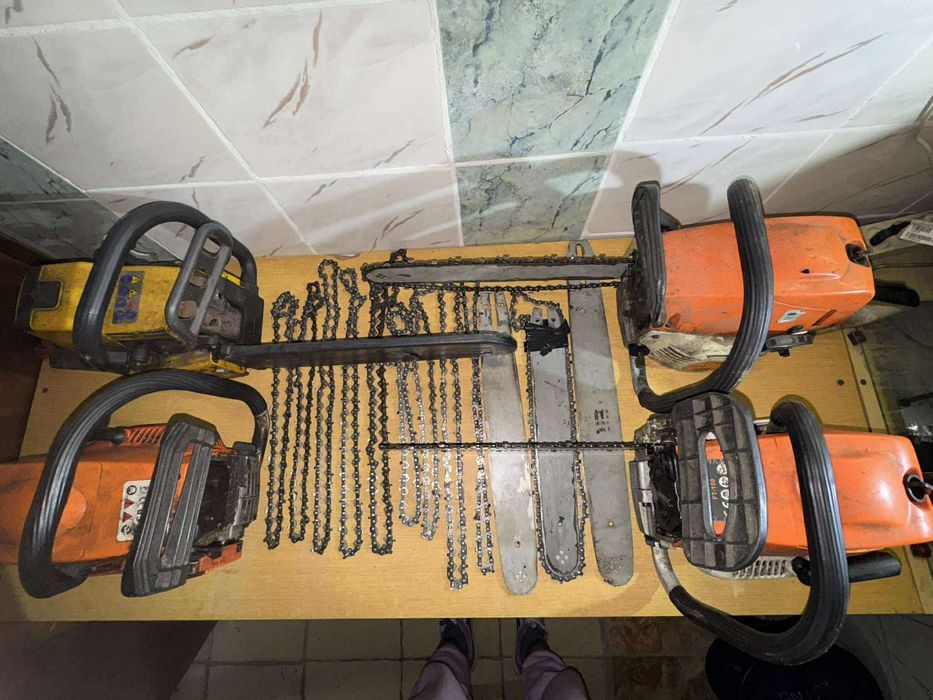 4 piły spalinowe+prowadnice+12 łańcuchów–po postoju, do przeglądu