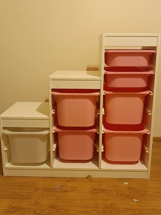 Ikea Trofast - regal z pojemnikami