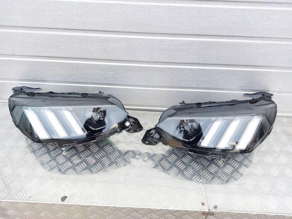 PEUGEOT 208 II LAMPY FULL LED PRZÓD LEWA PRAWA