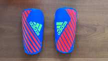 Caneleiras de futebol Adidas