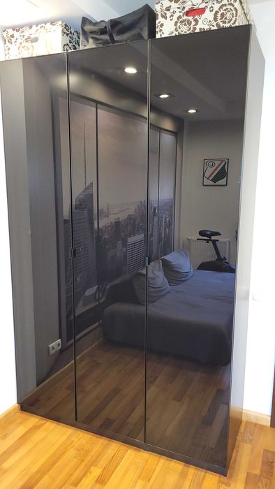 Sprzedam 3 czarne, szklane drzwi 50x230x2 cm do szafy IKEA system PAX