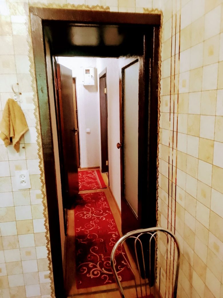 Посуточно 1 к.кв. проспект Центральный 124а, 3эт/9эт, wi-fi, 2 кровати