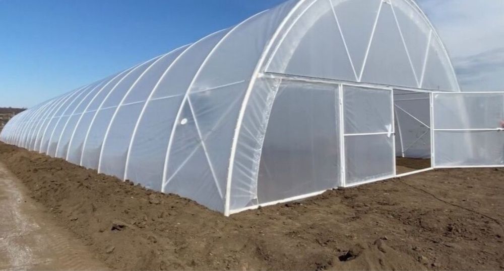 Безкаркасні та каркасні Ангари ,Теплиці промислові ,Плівка