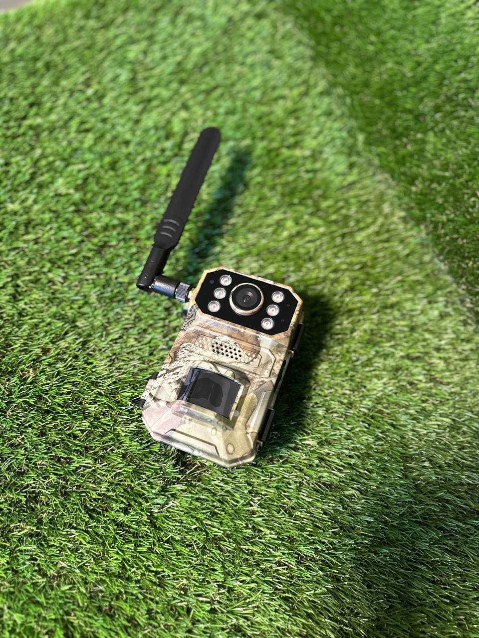 Мисливська камера фотопастка A8 4G LTE на сонячній панелі фотоловушка