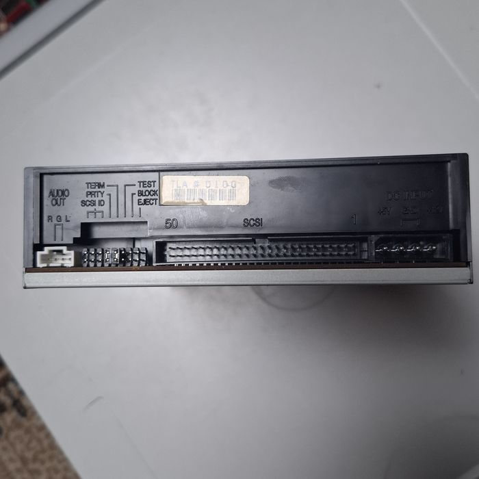 Napęd CD-ROM PLEXTOR PX-40TSI scsi retro pc