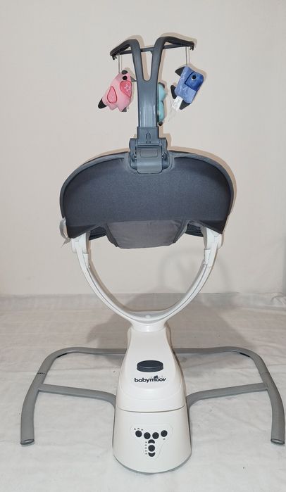 Шезлонг заколисуючий центр BabyMoov Swoon