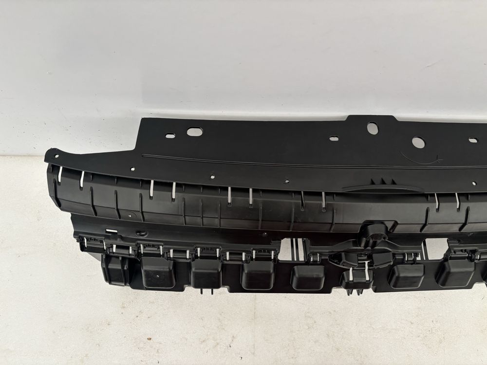 VW Caddy IV 4 2K7 20- wzmocnienie grilla atrapy stelaż grill nakładka