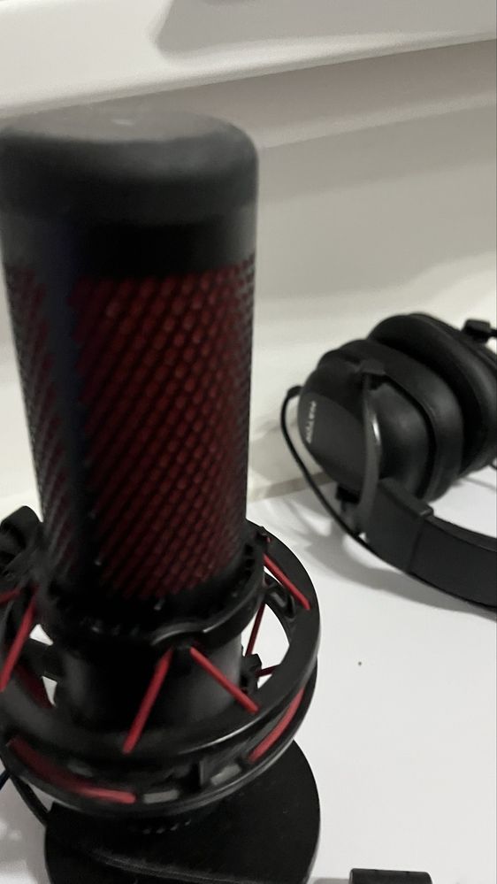 Микрафон HyperX QuadCast