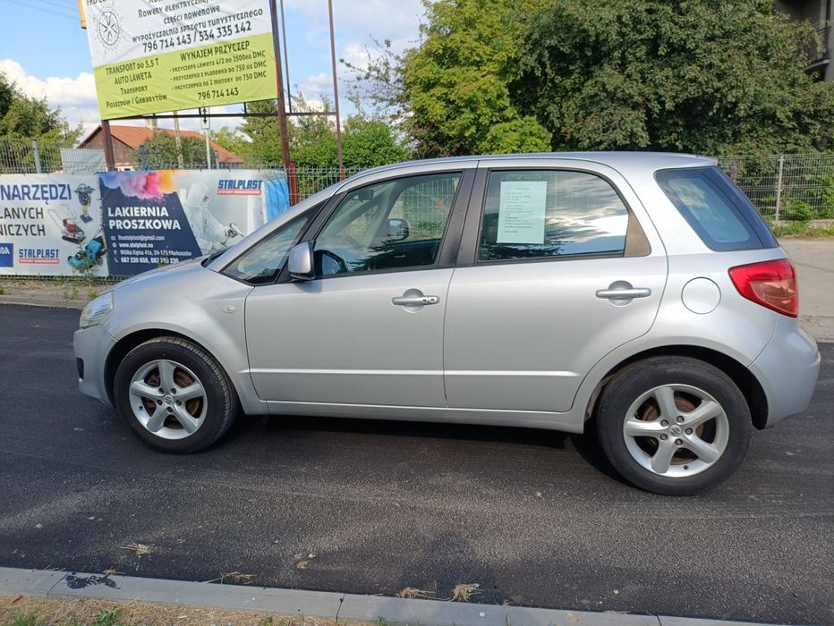 Okazja Suzuki SX4 1,6 benzyna zarejestrowany