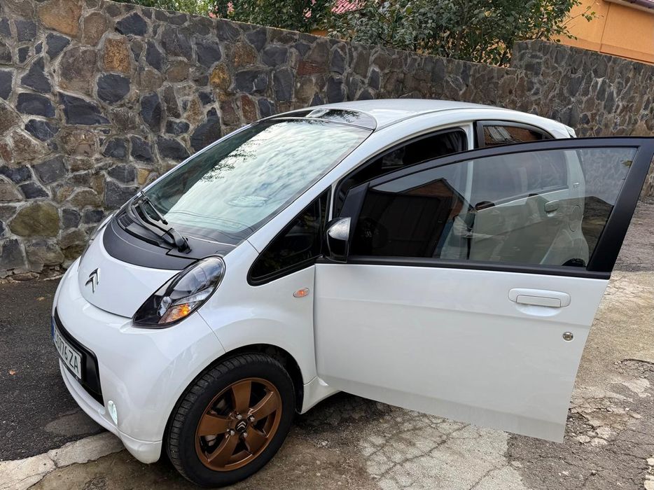 Citroen C- Zero 2012