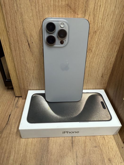 Iphone 15pro max на 256gb