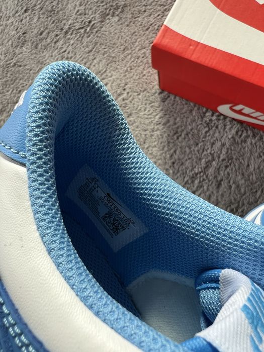 Nike Dunk Low University Blue