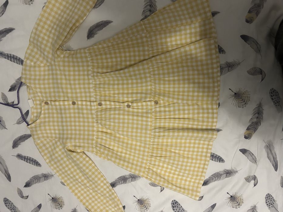 Дуже мила сукня для дівчинки, фірми H&M, розмір 104
