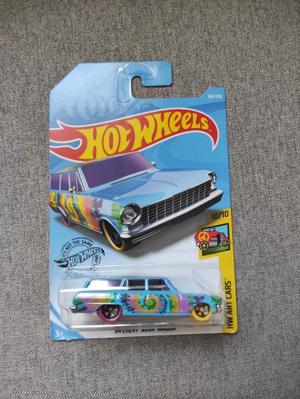 Машинки hot wheels