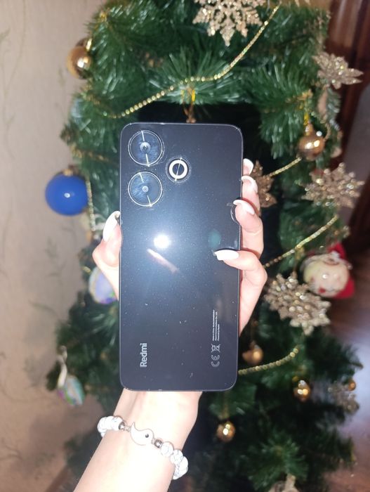 Продам Смартфон Xiaomi Redmi 13
