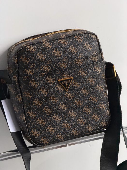 Чоловіча сумка Guess