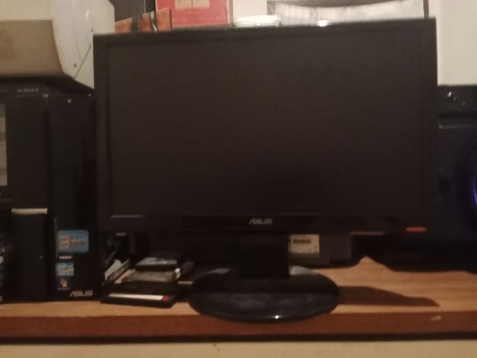Computador fixo é monitor