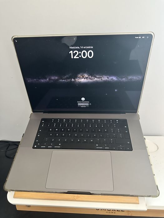 MacBook Pro 16” M2 • 32 GB RAM • 512 GB SSD – Stan idealny, GWARANCJA